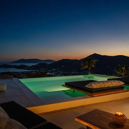 Youtopia Luxury &